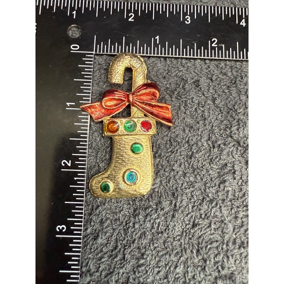 Vintage‎ Christmas Brooch Lot Santa Stocking Cow Snowman - Picture 10 of 13